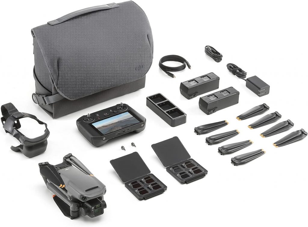 DJI Mavic 3 Cine Premium Combo Camera Drone with 4/3 CMOS Hasselblad Camera, 5.1K Video, 46 Minutes Flight Time, Apple ProRes 422 HQ and 15 km Video Transmission  Mavic 3 Intelligent Flight Battery